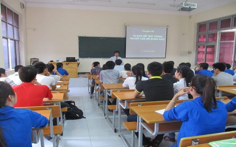 Đối tượng và tiêu chuẩn được tham gia chương trình đào tạo chuyên tu