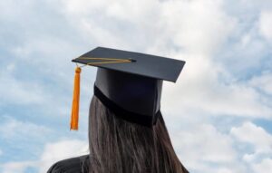 Để học Thạc sĩ, cần chứng chỉ TOEIC bao nhiêu điểm?