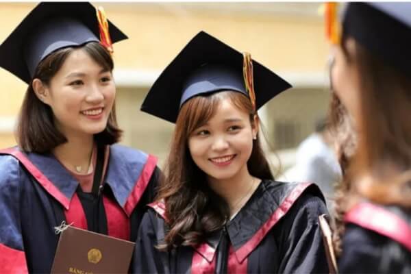 Bằng đại học từ xa mang lại cho bạn đầy đủ quyền lợi như bằng chính quy
