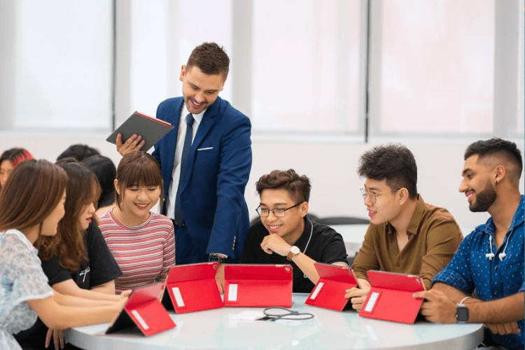 Văn bằng 2 vừa học vừa làm